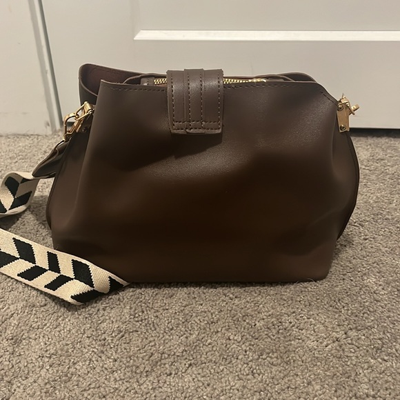 Cute purse - Picture 2 of 4
